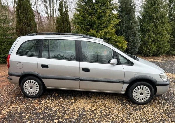 Opel Zafira cena 6250 przebieg: 313100, rok produkcji 2001 z Częstochowa małe 137